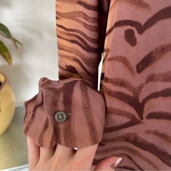 Alfani Abstract Line Print Ombre Button Front Silk Shirt - Picture 5 of 8